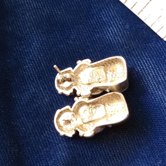 Storyteller Vintage Native American Sterling Silver  Stud Earrings - Picture 9 of 13